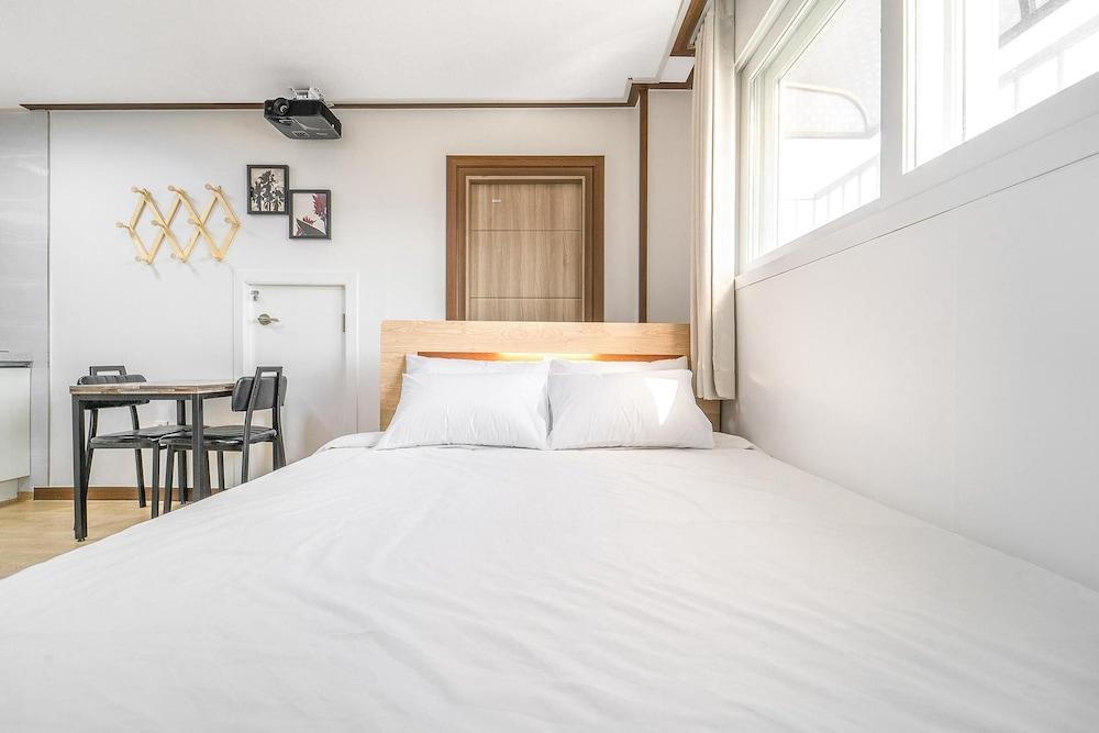 Yeongheungdo Ttobagi Pension