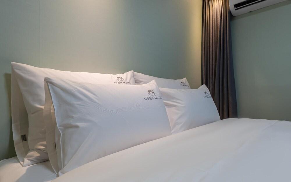 Cheongju Yongam Sloth Hotel