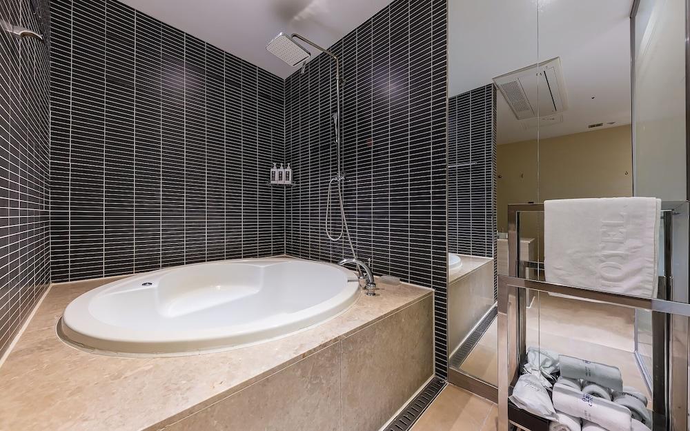 Daejeon Yuseong Bergen Hotel