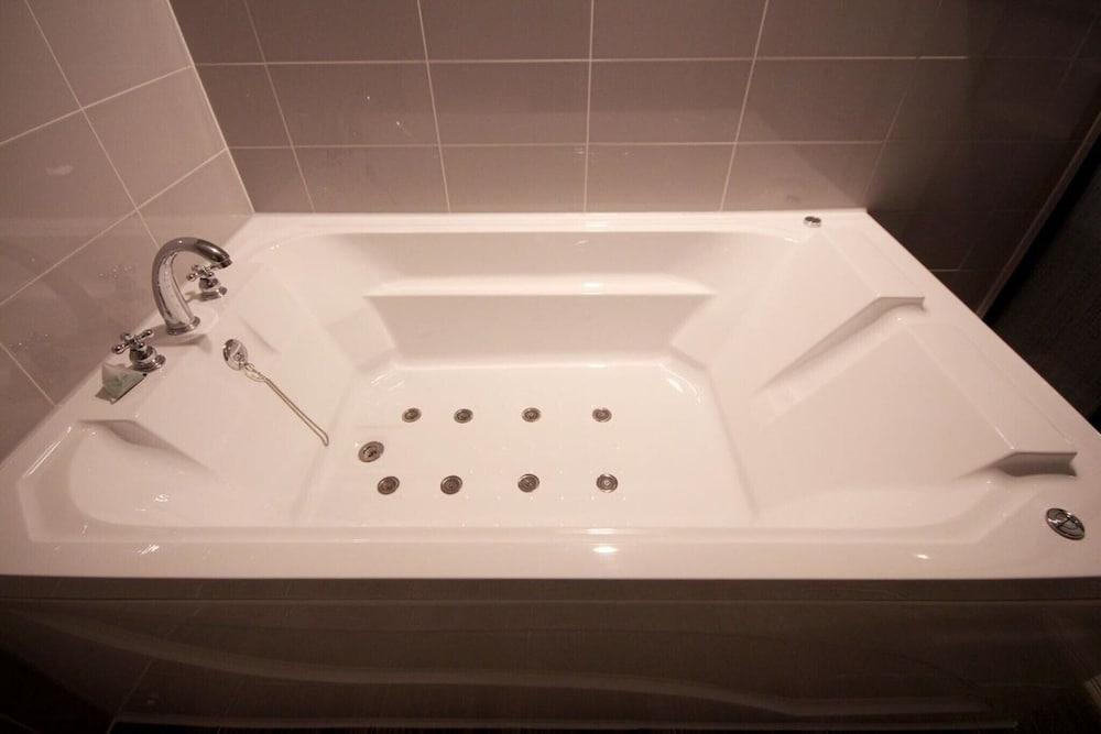 Changwon Sangnam-dong U