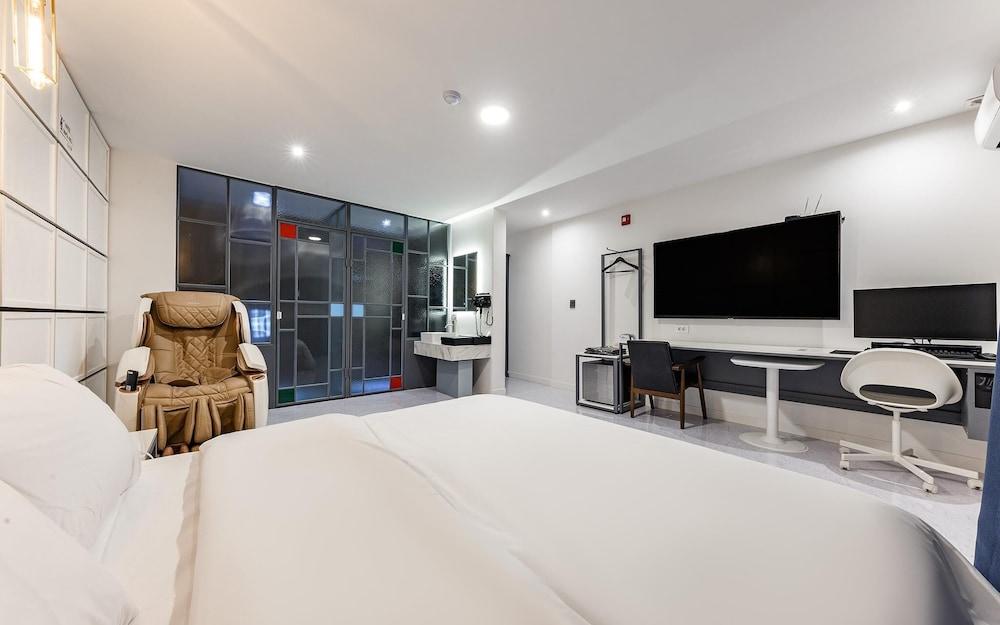 Daejeon Daeheung Hotel Knock On