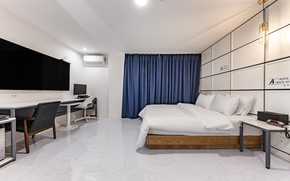 Daejeon Daeheung Hotel Knock On