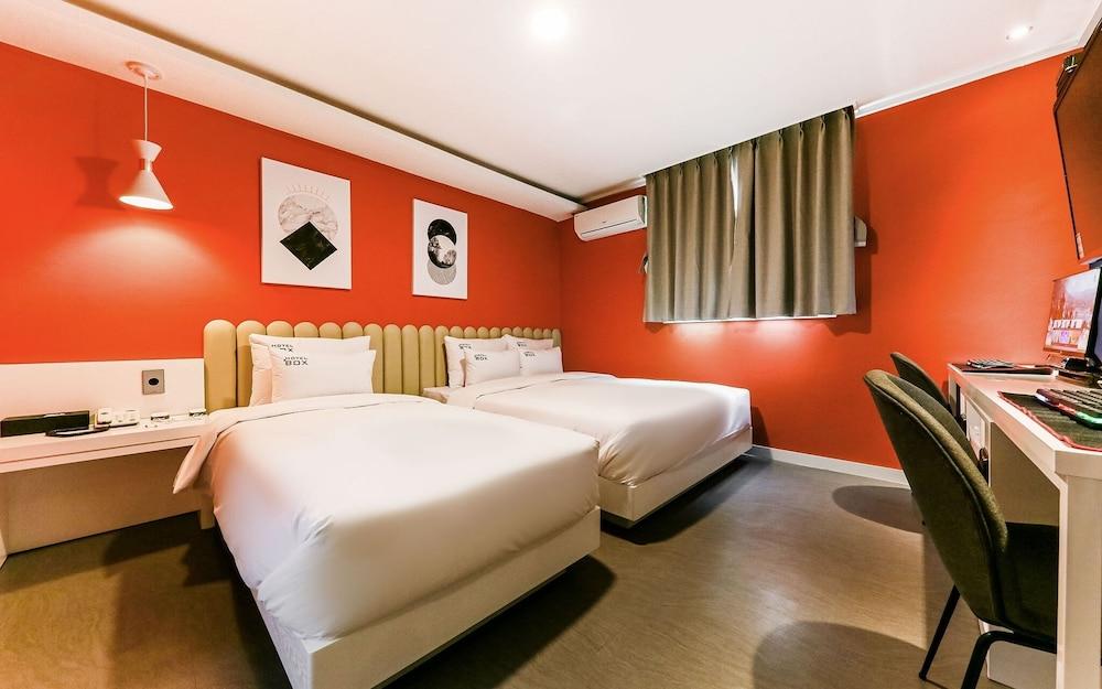 Daejeon Yongjeon Hotel Box