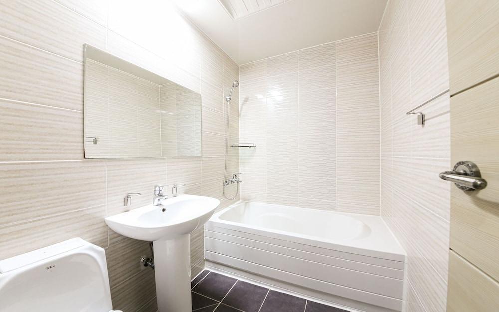 Gwangju Geumho World