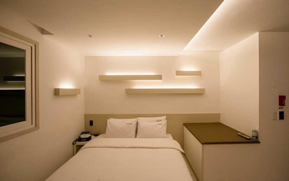 Cheongdo Rivera Drive-in