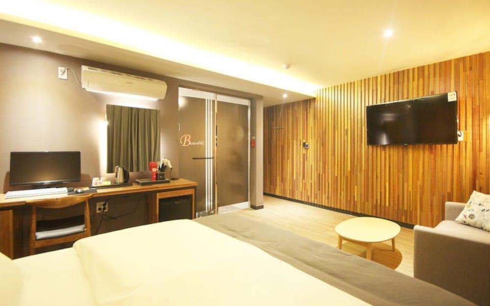 Yangsan Mulgeum Bliss Hotel