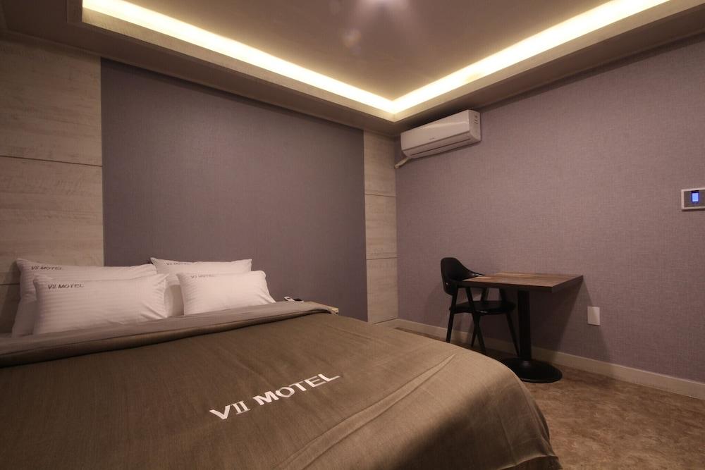 Gumi Wonpyeong-dong Hotel V2
