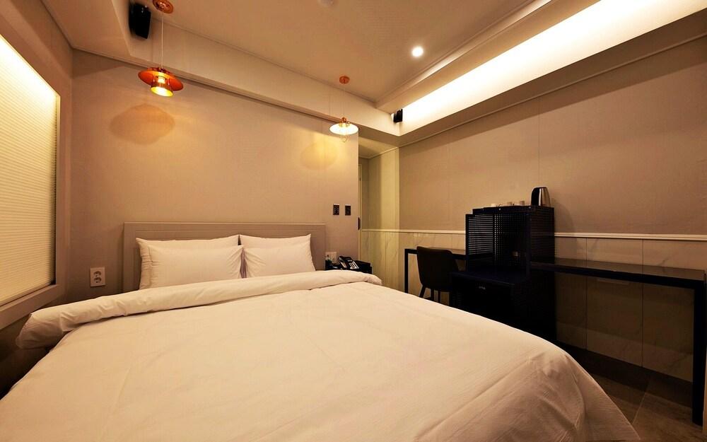 Gwangju Hanam Ikkeullimhotel