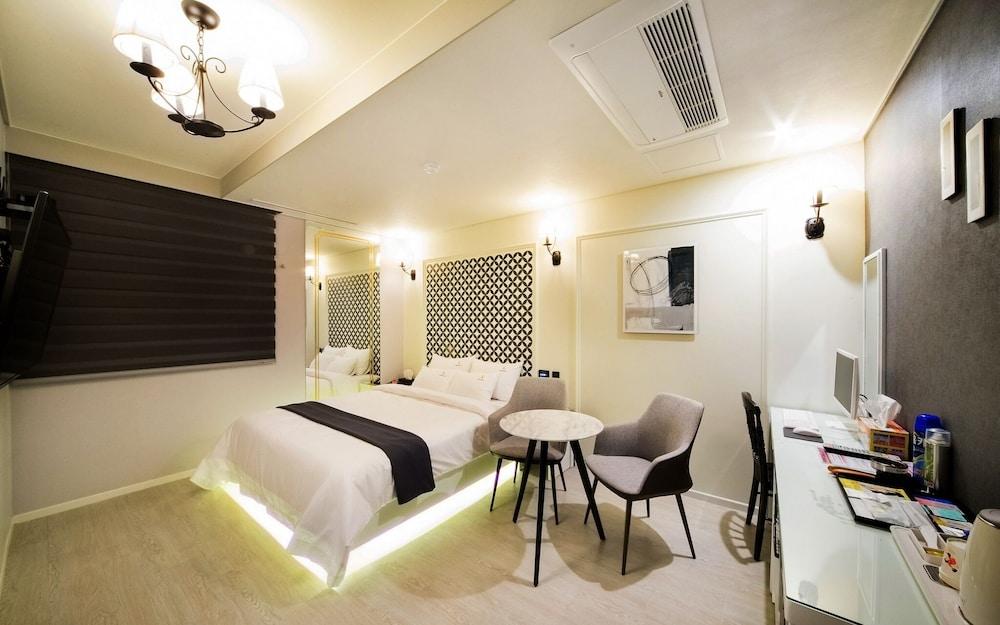 Daegu Dongchon Amusement Park SG Hotel