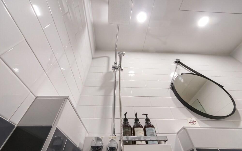 Yangsan Bukdong The Bams