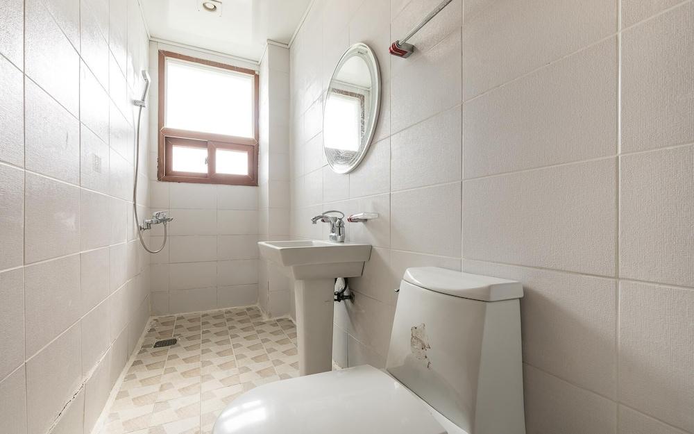 Damyang Chuwolsan Happy Land