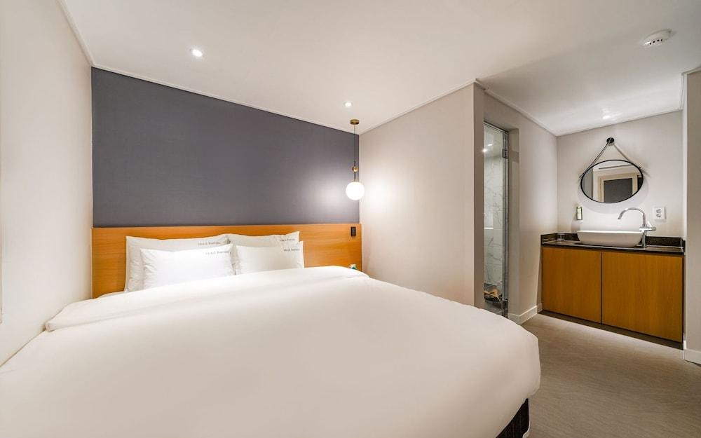 Ulsan Jinha Hotel Lorento