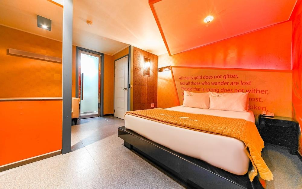 Daegu Dongseongro Arion