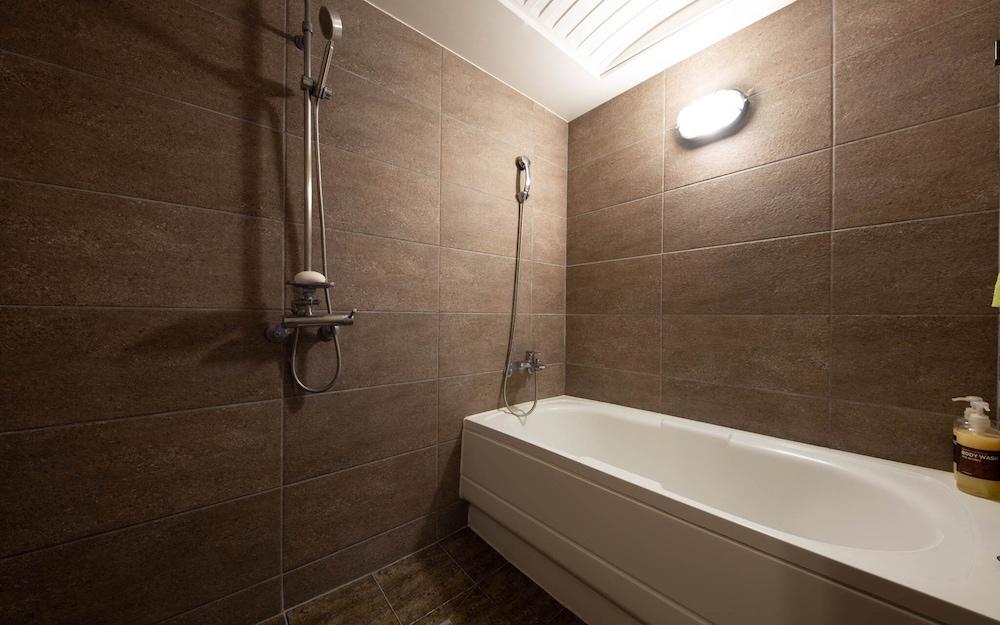 Daejeon Yuseong Cinema Etel