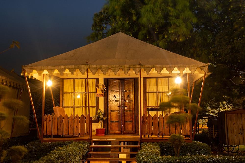 Om Vilas Benares, Varanasi