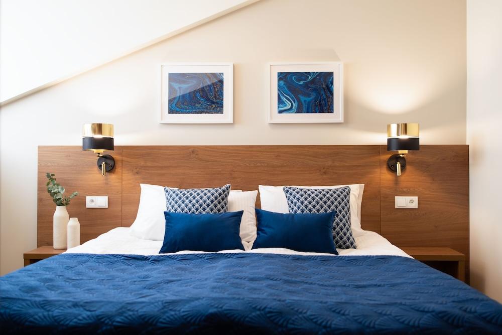 Portal House Apartments