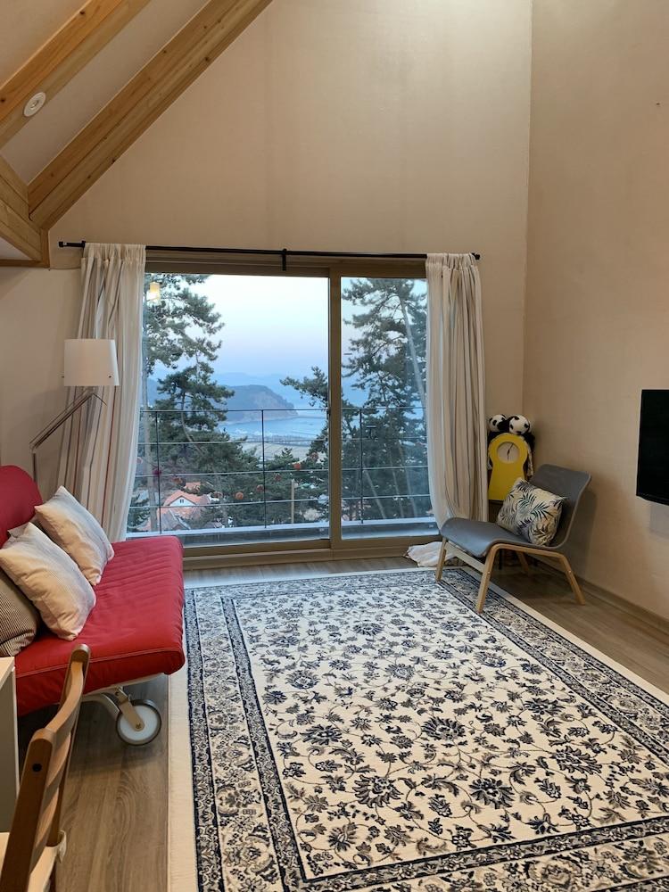 German Village Square Pension