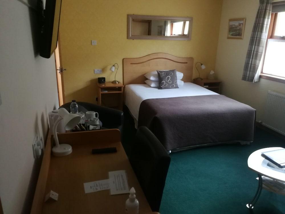 Deveron Lodge B&B Guest House