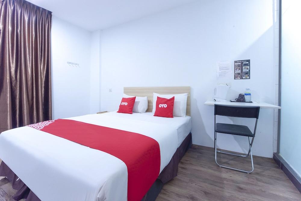 OYO 90403 North City Hotel