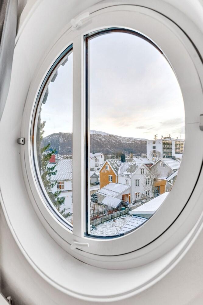 Auroras Friends Apartment