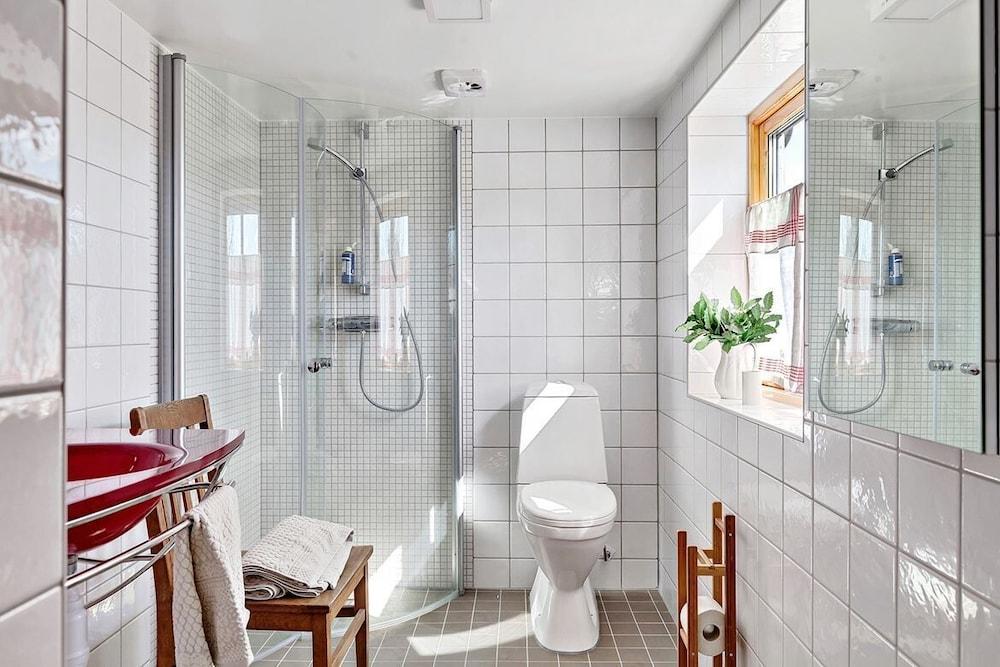 Fantastic Villa in the Countryside - 20 Mins From Malmo