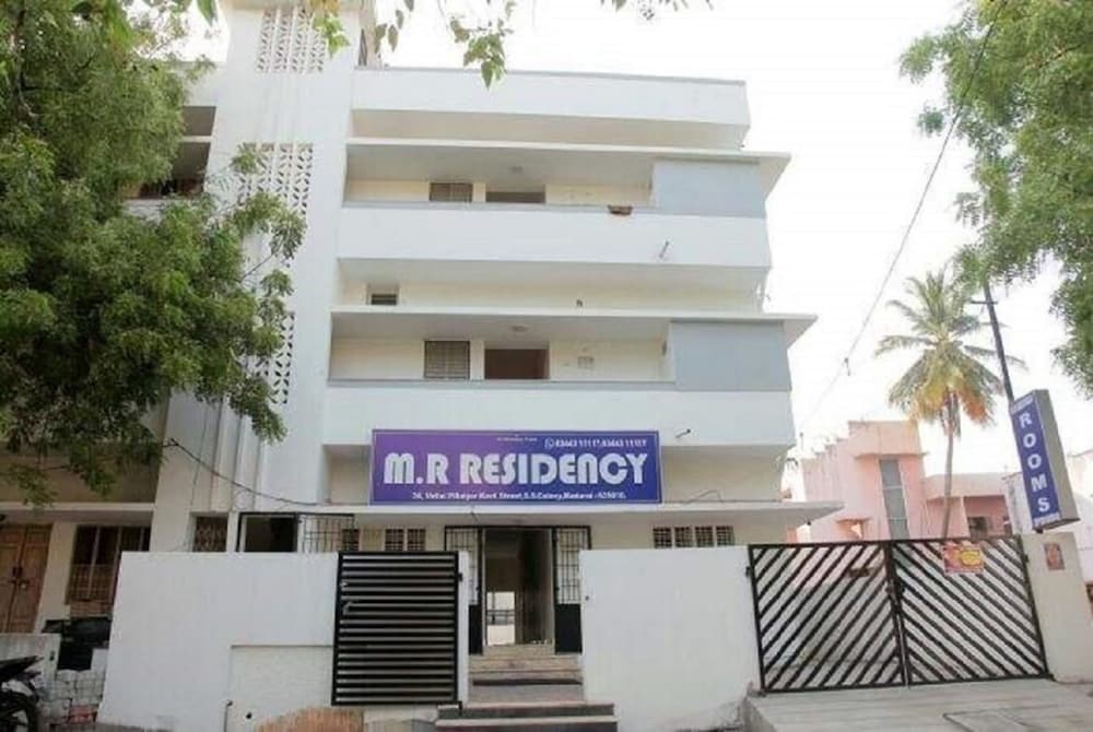 Goroomgo MR Residency Madurai