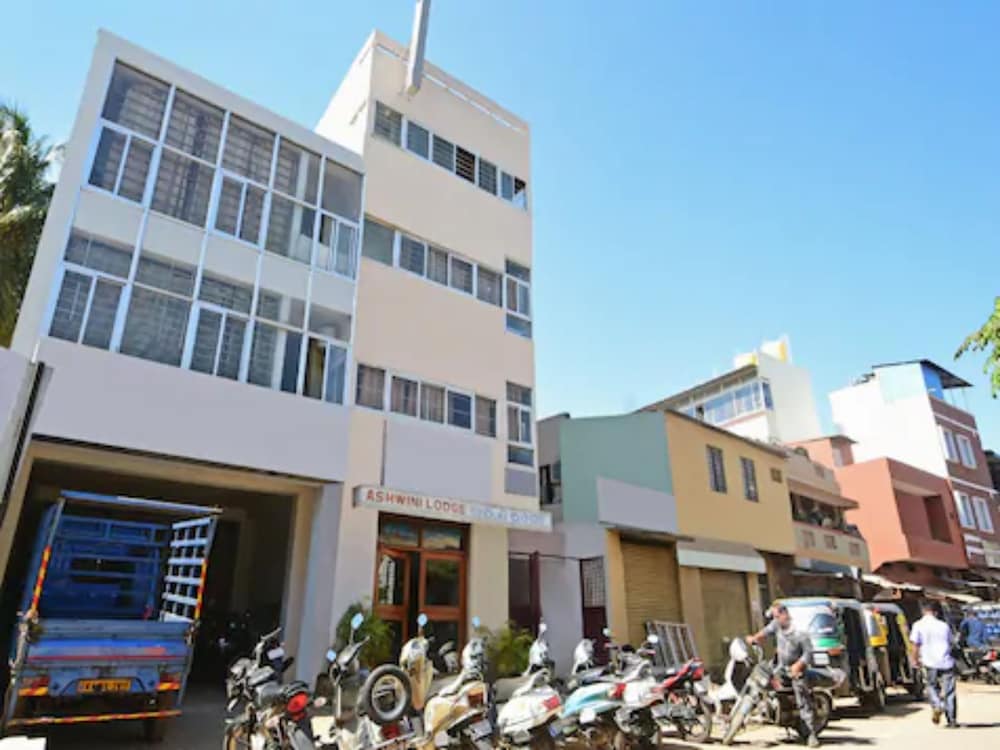 Goroomgo Ashwini Lodge Mysore