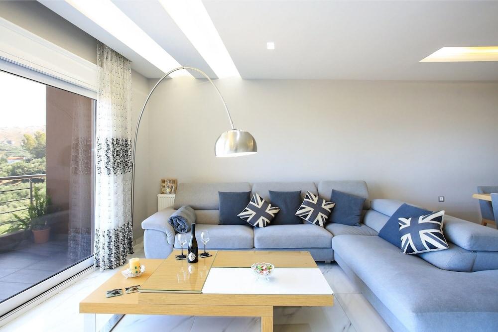 Design Villa Nicol Heated Pool Seaview