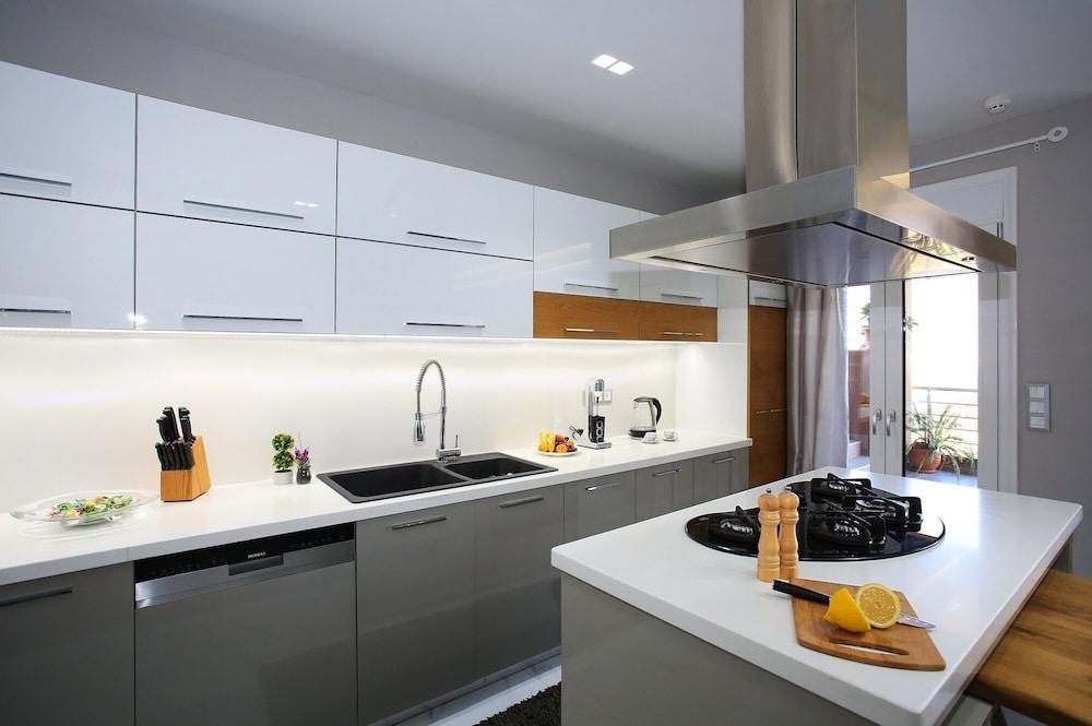 Design Villa Nicol Heated Pool Seaview