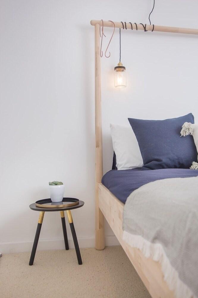 The Courtyard Apartment