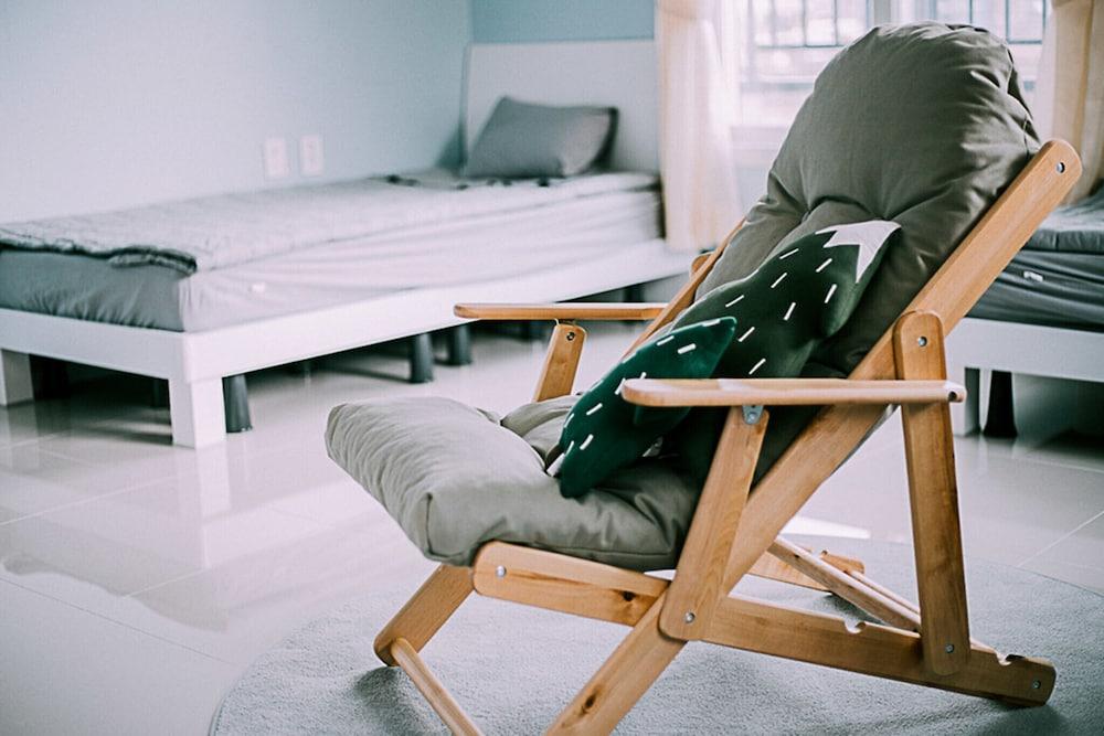 Seongsaneogeodeulang Guesthouse