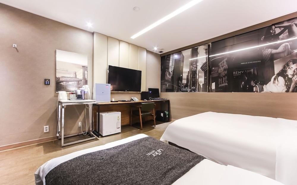 Daejeon Yuseong Lexy