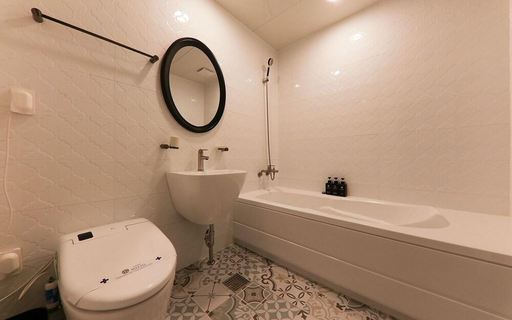 Daejeon Yuseong Watto