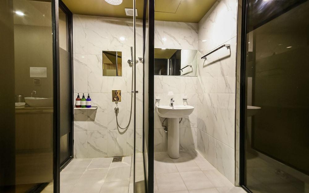 Jinju Chungmugongdong Cozy