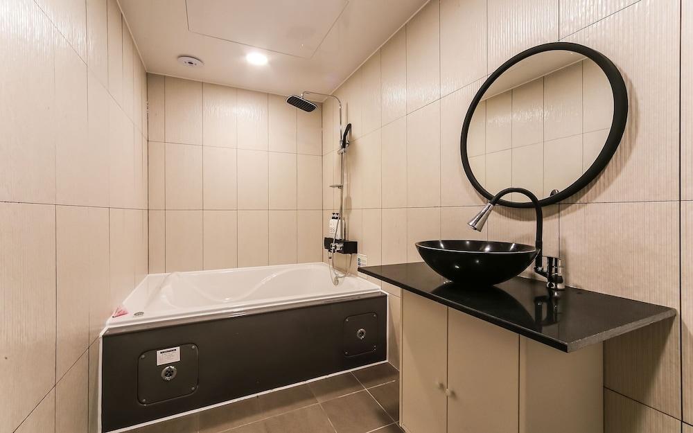 Ulsan Ilsan Hey Hotel