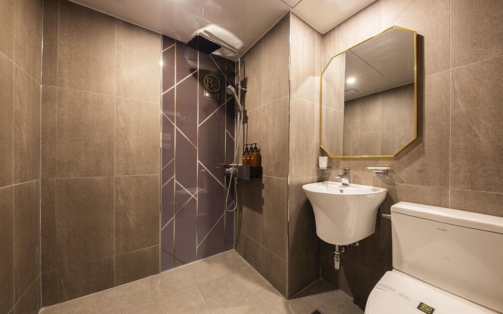 Pyeongtaek Hotel Barts