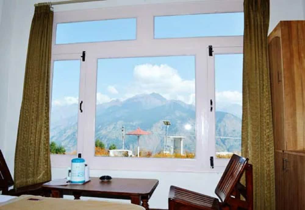 Goroomgo Bilju Inn Munsiyari