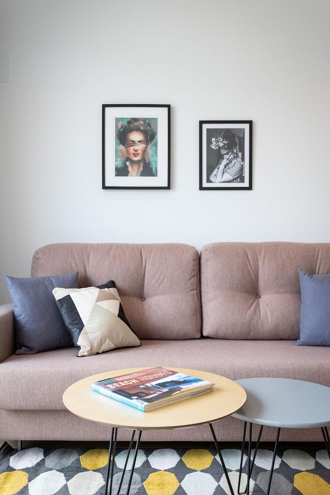 Caleyro Boutique Apartments - Parking incluido