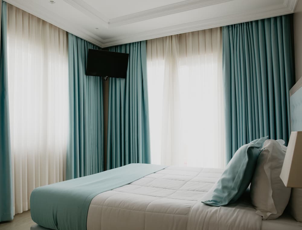 Flower Hotels & Resorts