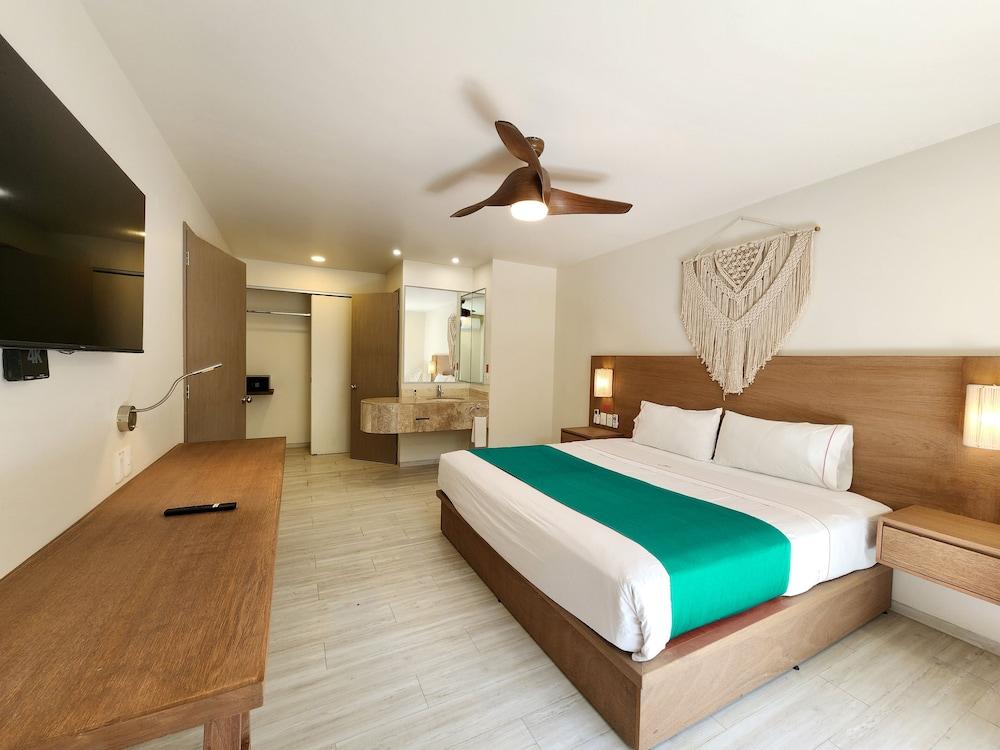 Siente Tulum Hotel & Cenote Club