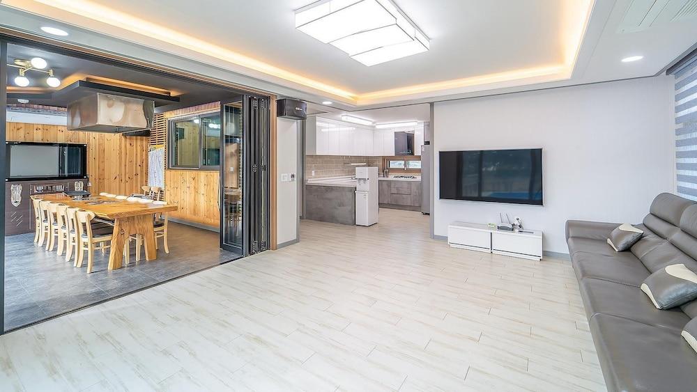 Daebudo Juni Pension