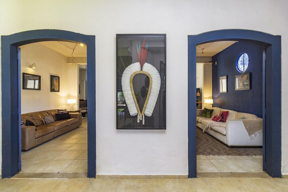 Pousada Casa dos Autores