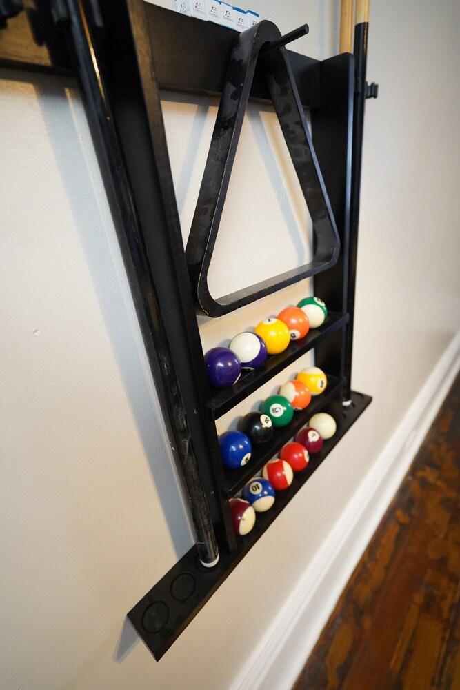 1210 Roland Way- Apartment