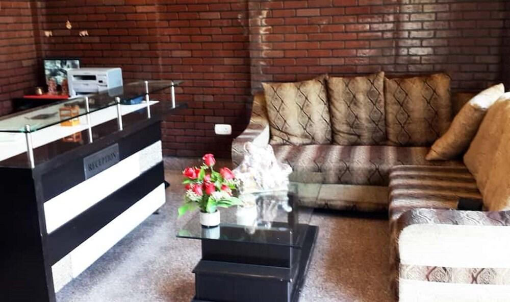 Goroomgo Mayur Mathura