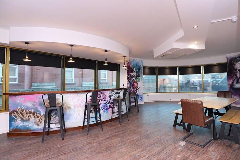 The Bling Hotel by UStay