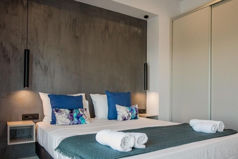 Exclusive Villa Petalouda