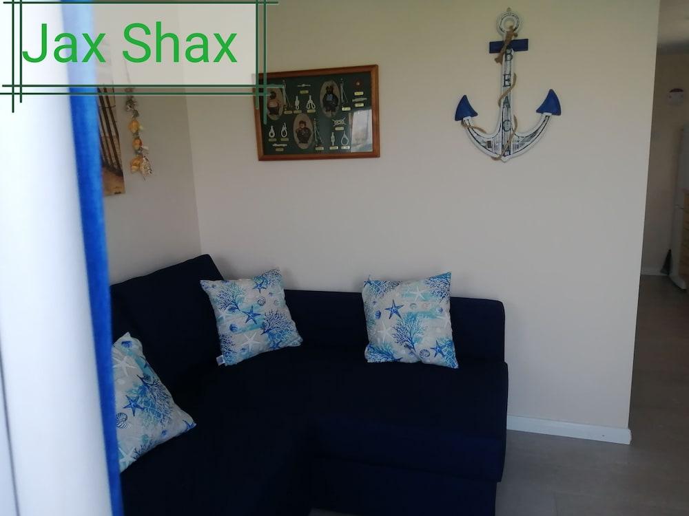 The Beach Hut Home From Home in Leysdown on Sea