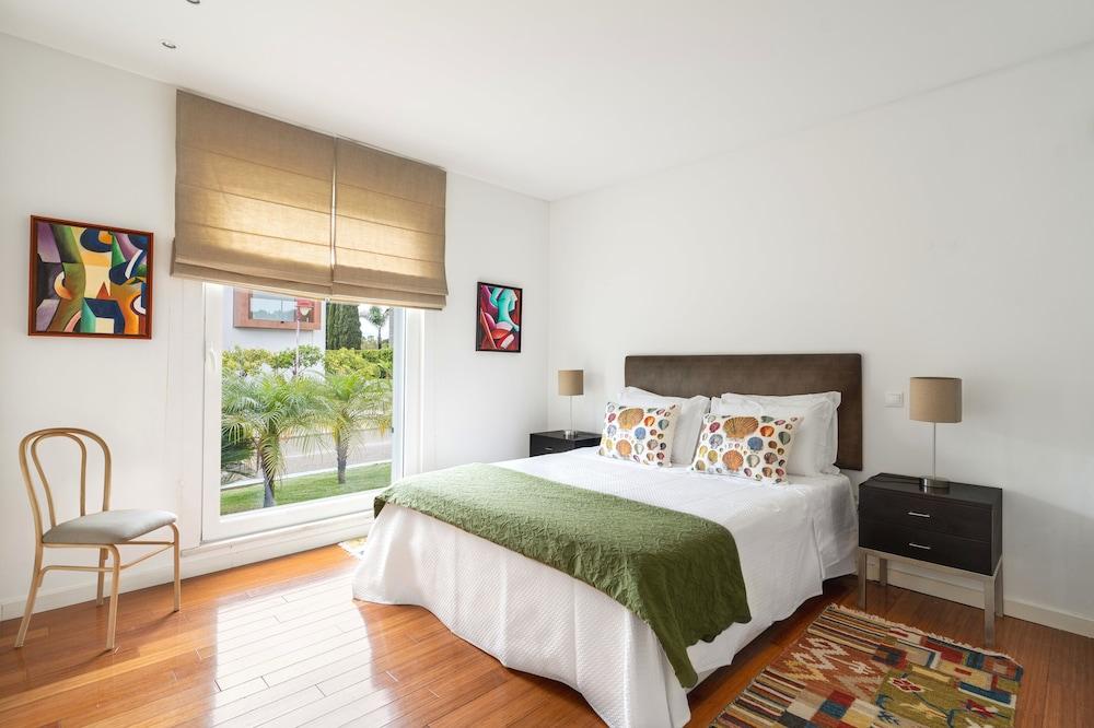 Fantastic Luxury Pool Villa Facing Golf Course