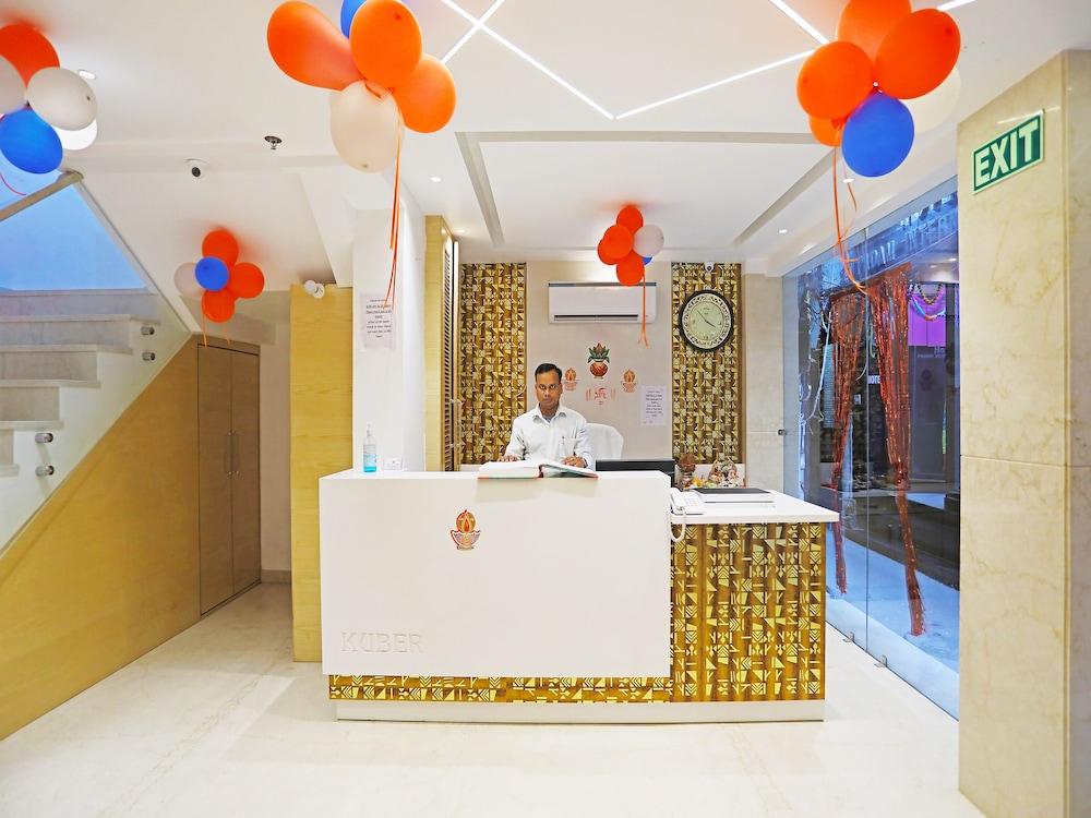 Hotel Kuber International