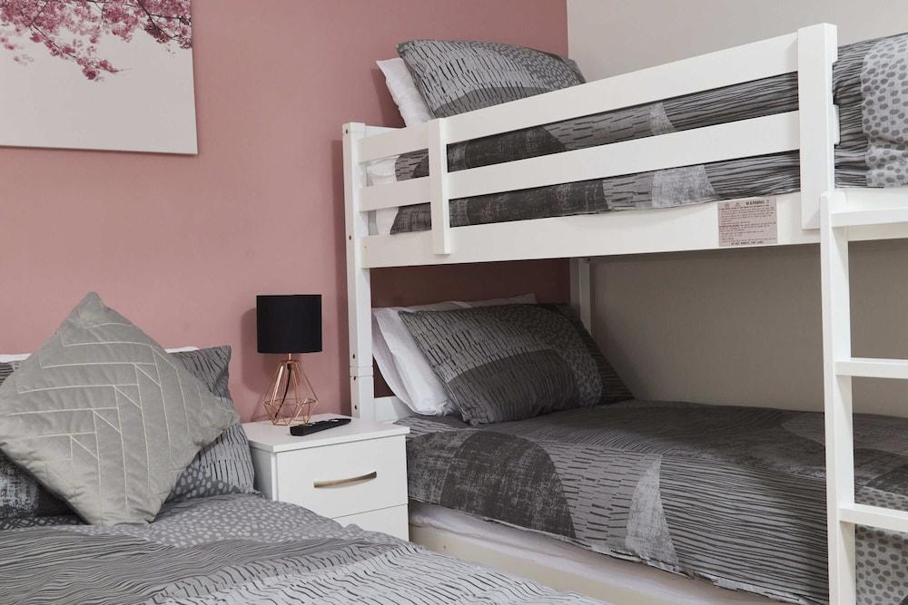 Homebird Property - Wilfrid House